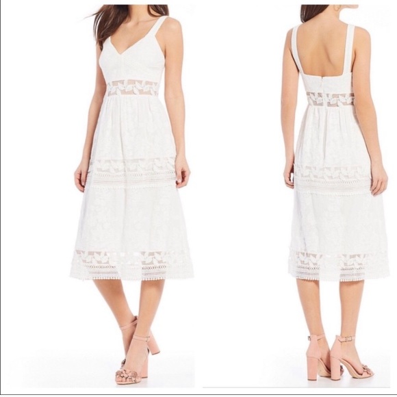 Chelsea and violet white dress Clearance